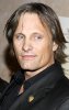 Viggo-Mortensen-grey-2.jpg